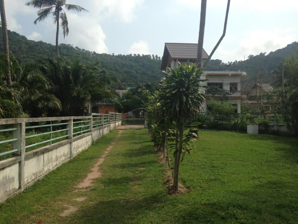 Bed and Breakfast Baan Sawainam Тау Экстерьер фото