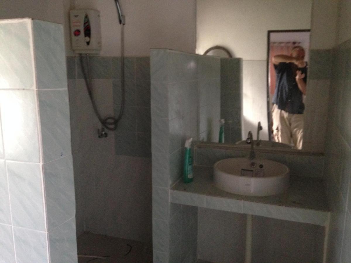 Bed and Breakfast Baan Sawainam Тау Экстерьер фото