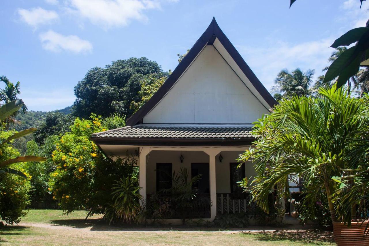 Bed and Breakfast Baan Sawainam Тау Экстерьер фото