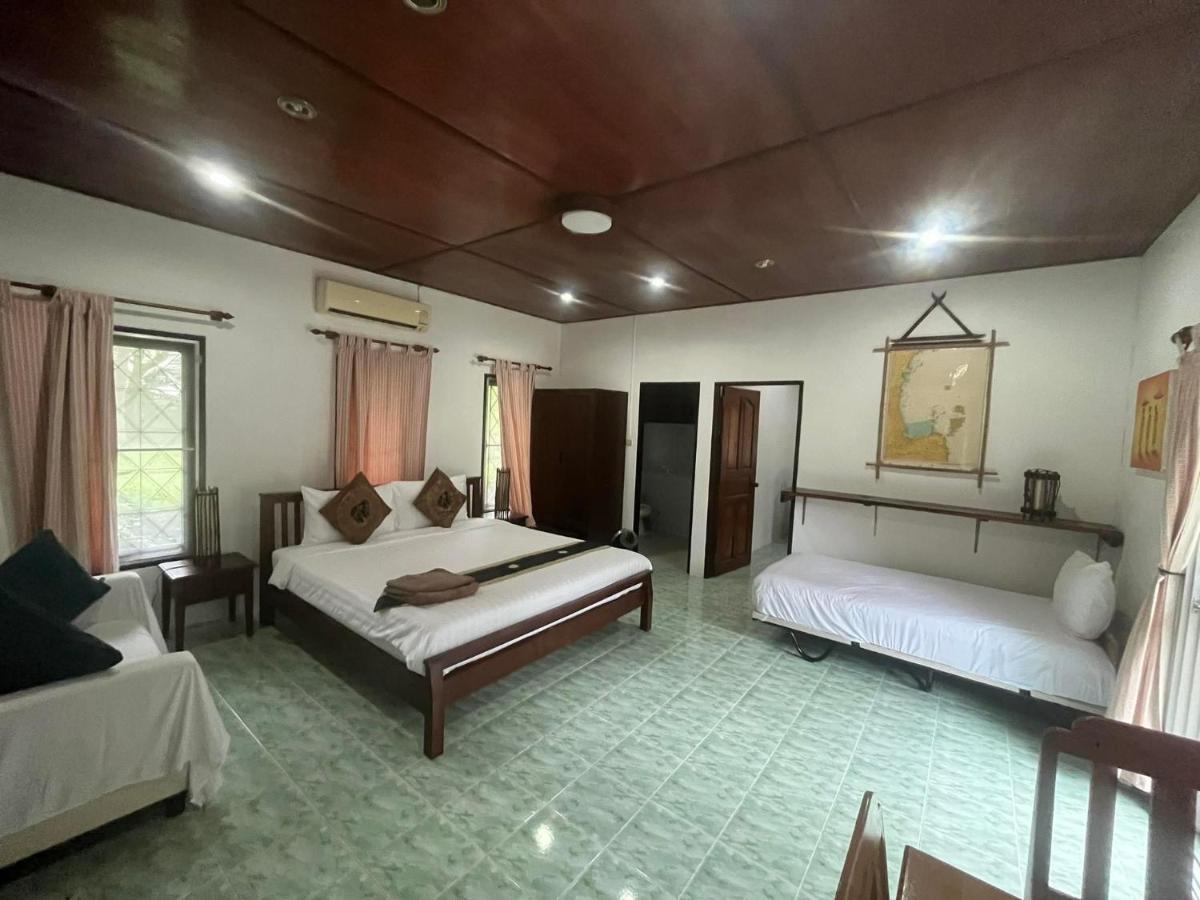 Bed and Breakfast Baan Sawainam Тау Экстерьер фото