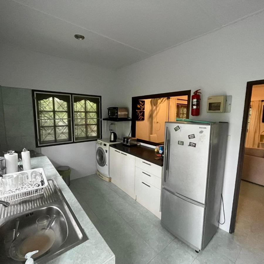 Bed and Breakfast Baan Sawainam Тау Экстерьер фото