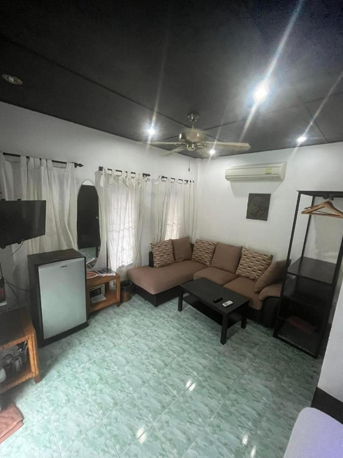 Bed and Breakfast Baan Sawainam Тау Экстерьер фото