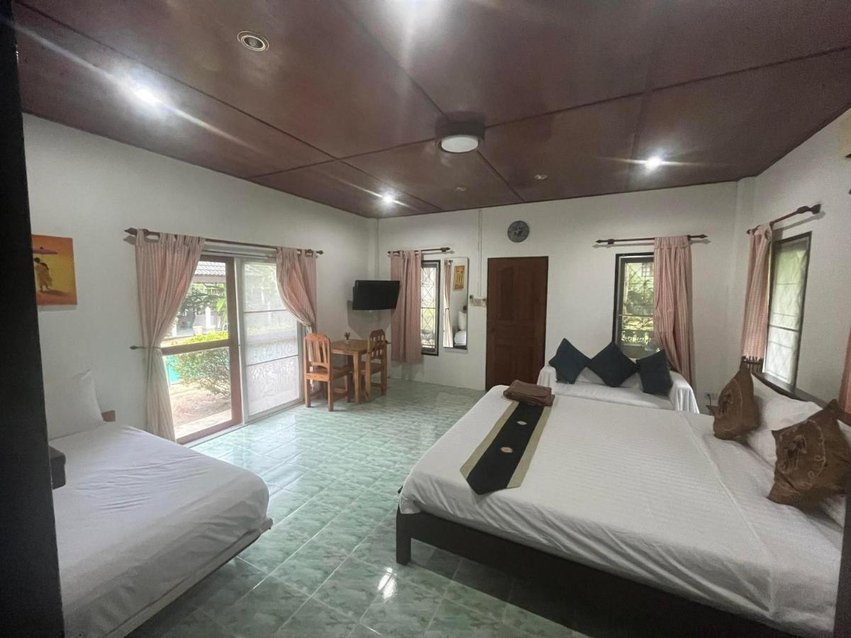 Bed and Breakfast Baan Sawainam Тау Экстерьер фото